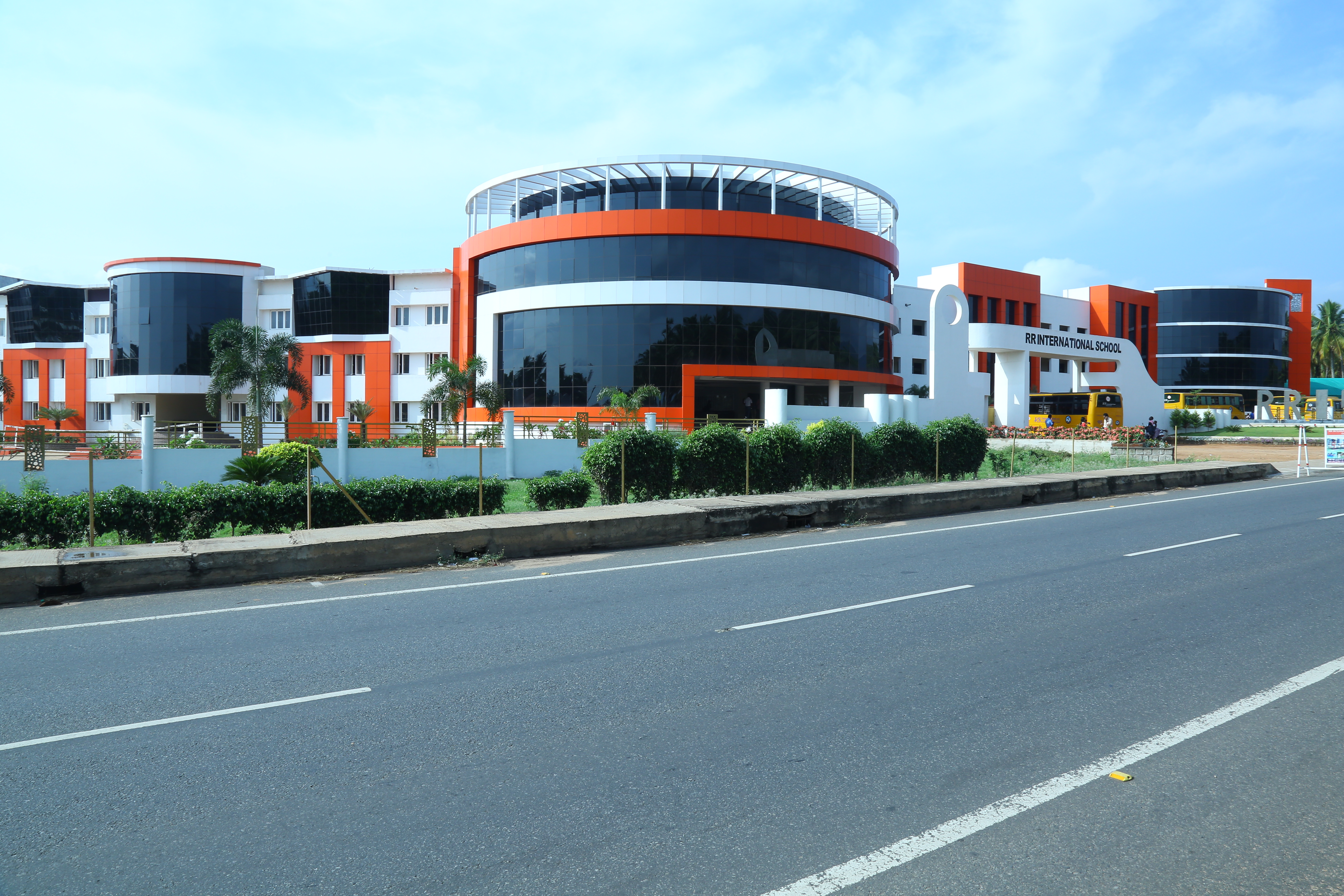 RR International School
